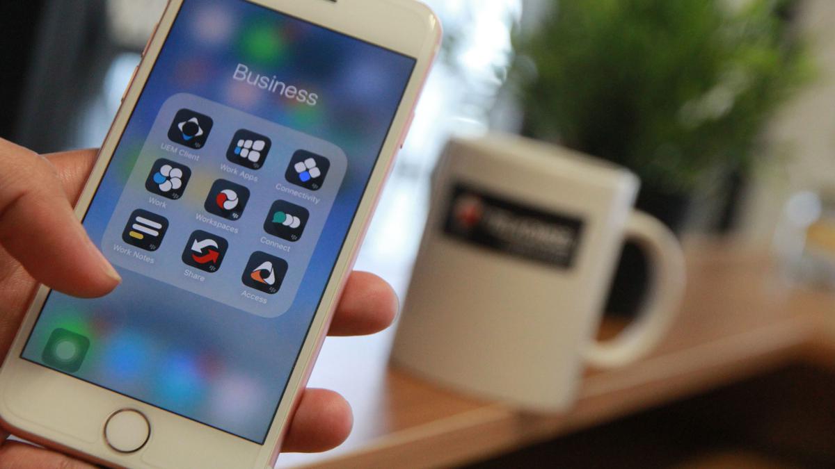 Enggak Jago Desain? 5 Aplikasi Pembuat Logo di Android, Bikin Kamu Bak Profesional