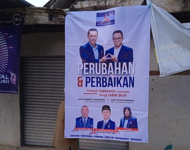 DPC Partai Demokrat Bangka Musnahkan Spanduk Hingga Kaos Bergambar Anies Baswedan