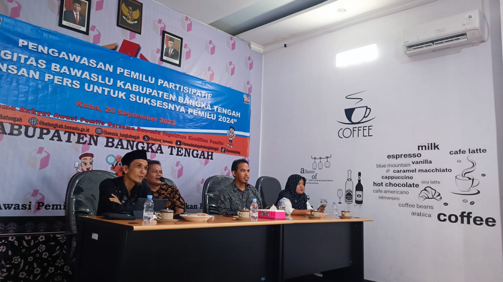 Bawaslu Bangka Tengah Ajak Media dan TNI/Polri Bertukar Informasi