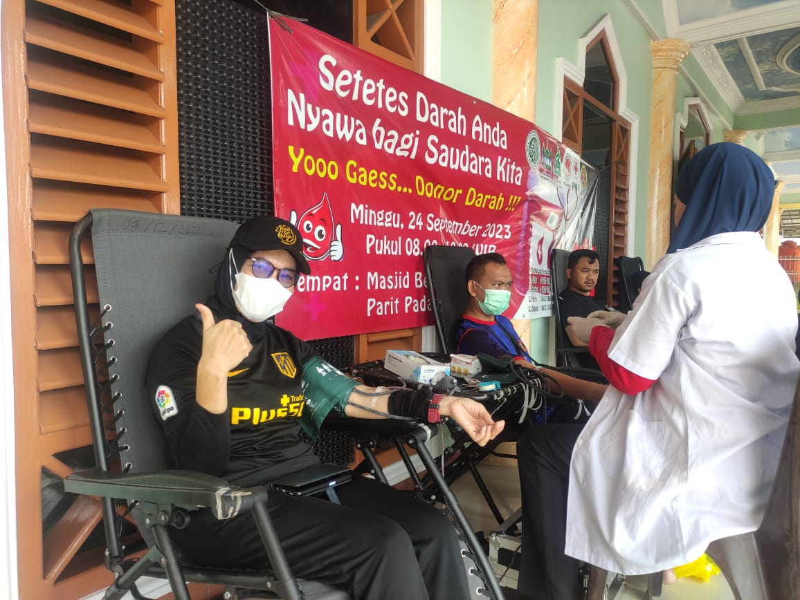 Remaja Masjid Nurul Huda Parit Padang Berhasil Kumpulkan 41 Kantong Darah