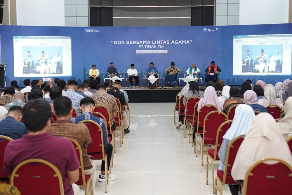 Pertambangan Semakin Carut Marut, Ribuan Karyawan PT Timah Gelar Doa Bersama