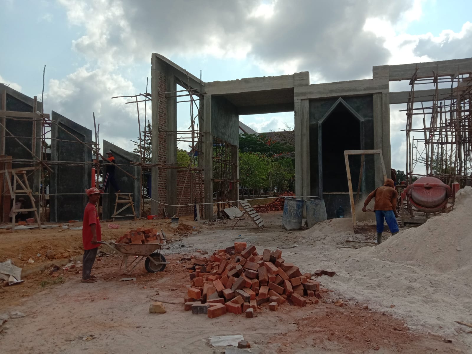 Pagar Rp 4,9 Miliar Kantor Bupati Bangka Selatan Baru Capai 35 Persen