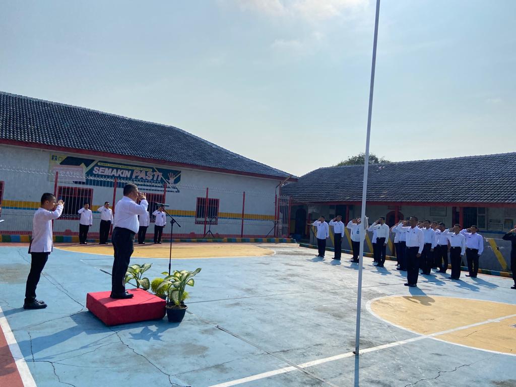 Peringati Hari Pahlawan, Kepala Rutan Muntok Sampaikan Amanat Mensos