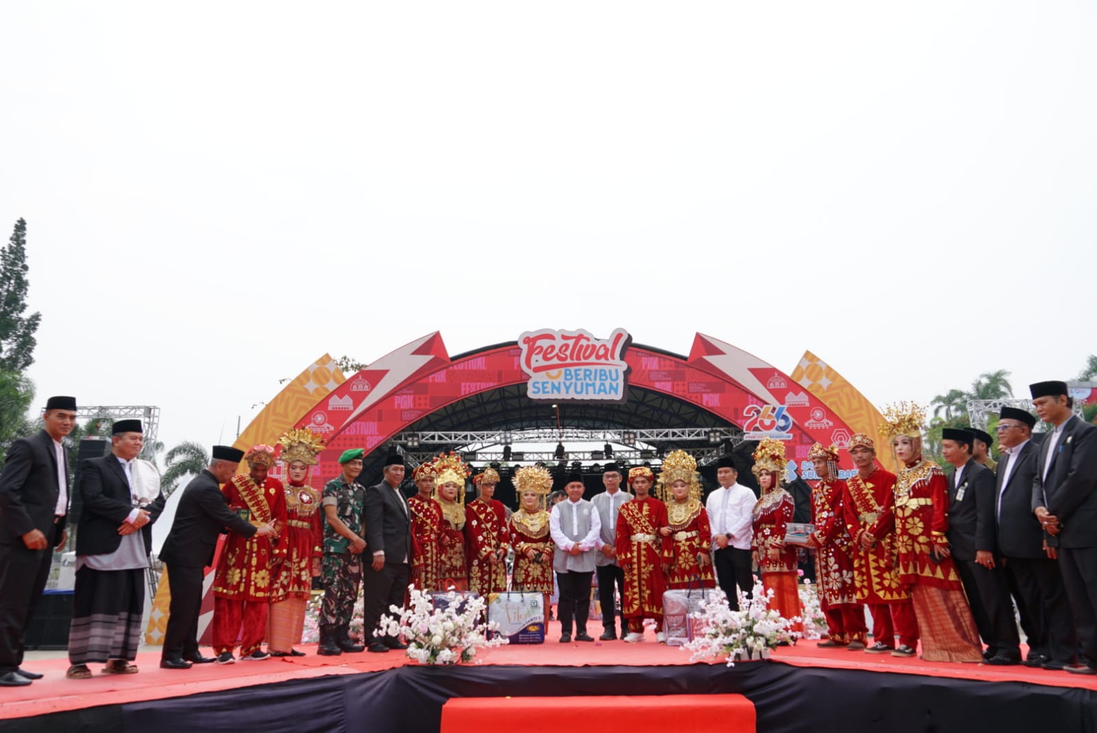 ATM Pangkalpinang Berubah Jadi Tempat Nikah 74 Pasangan Pengantin