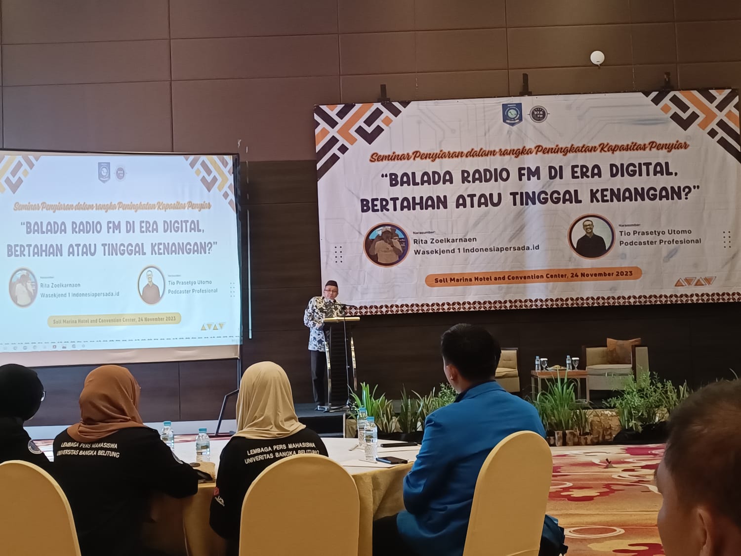 Bahas Balada Radio FM di Era Digital