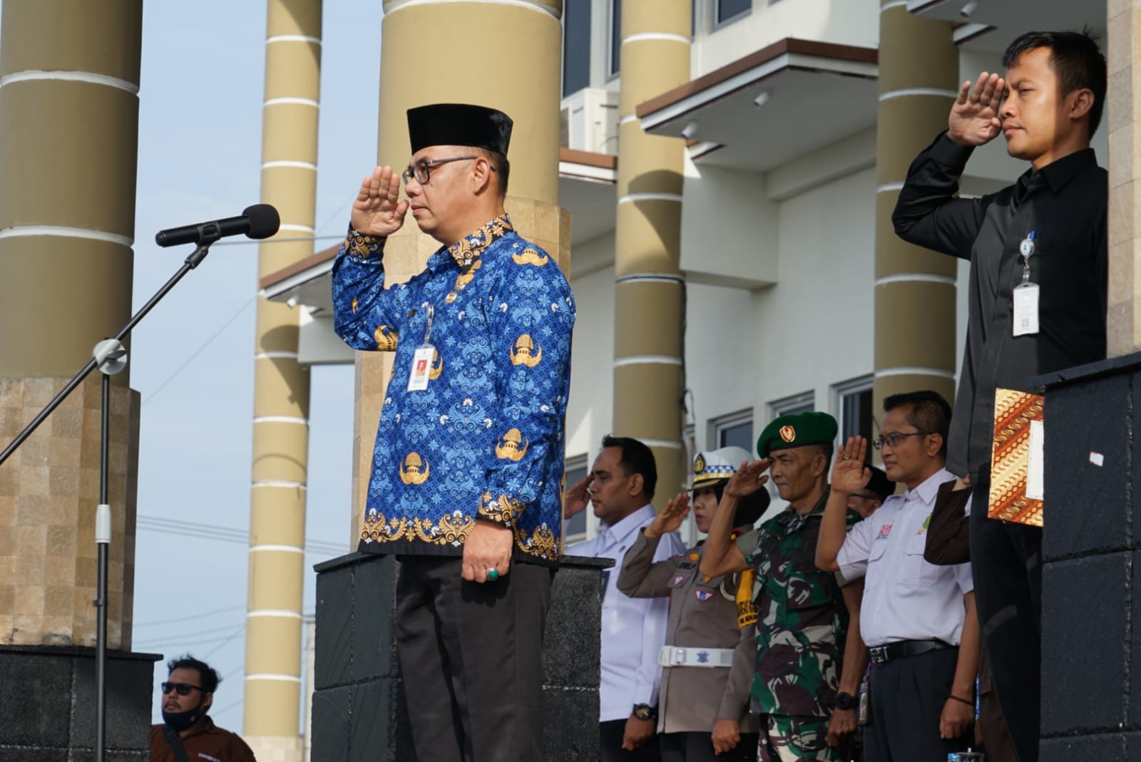 Mie Go Pimpin Upacara Hari Korpri ke-52