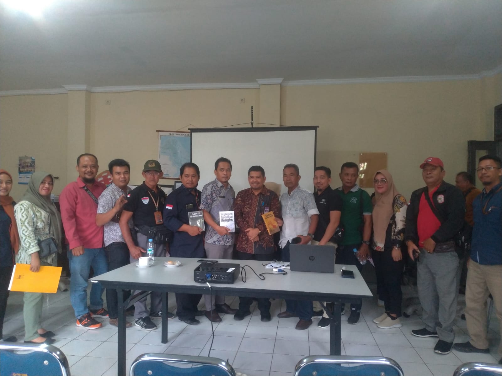 Awak Media Mitra Pemkab Bangka Kunjungi Kantor Bahasa