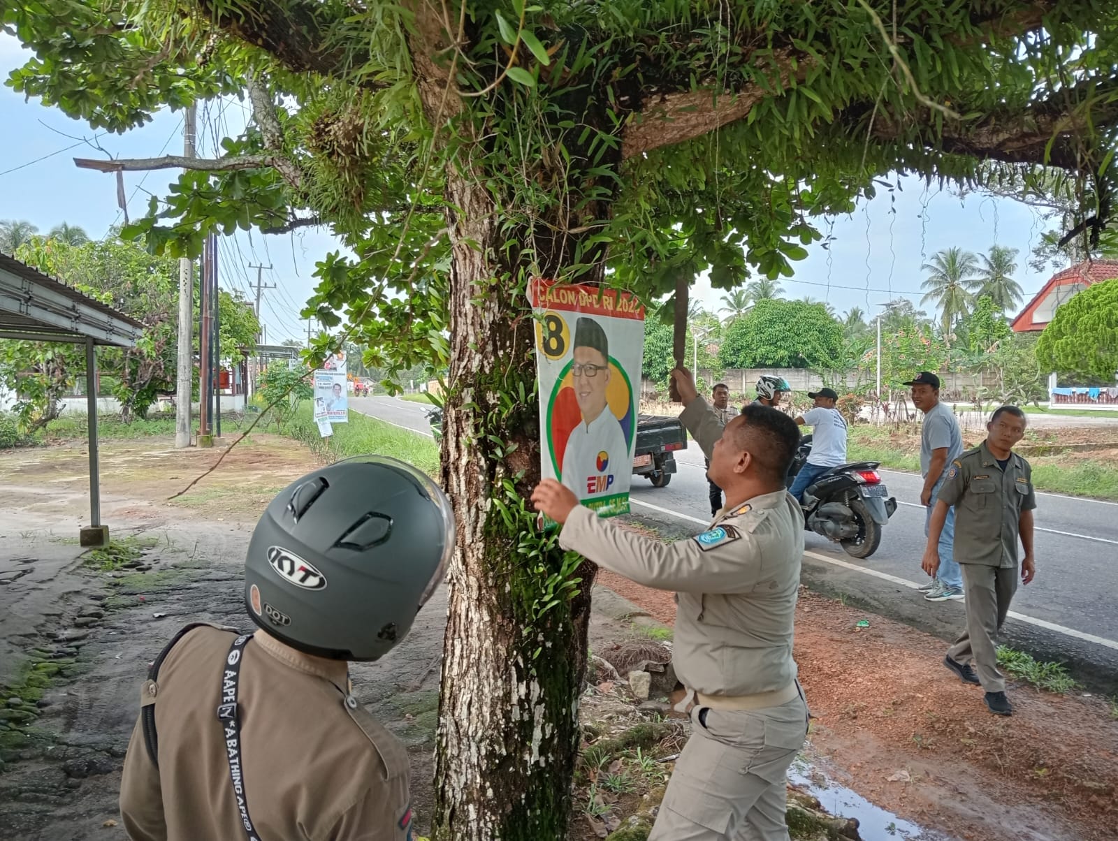 Temukan APK di Tiang Listrik dan Pohon, Hairul Ingatkan Aturan