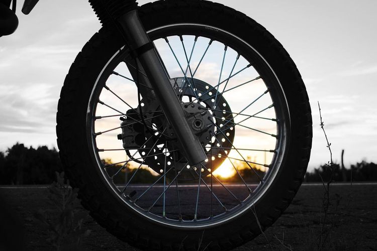 8 Penyebab Ban Motor Sering Kempes, Bisa Karena Pemasangan Tidak Tepat