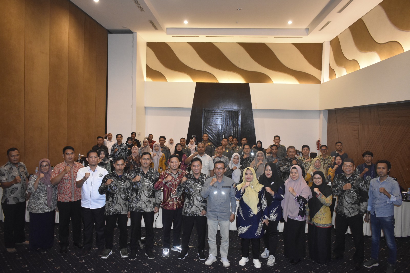 Antisipasi Pelanggaran Dipenghujung Kampanye, Bawaslu Bateng Rapat Tiga Lembaga