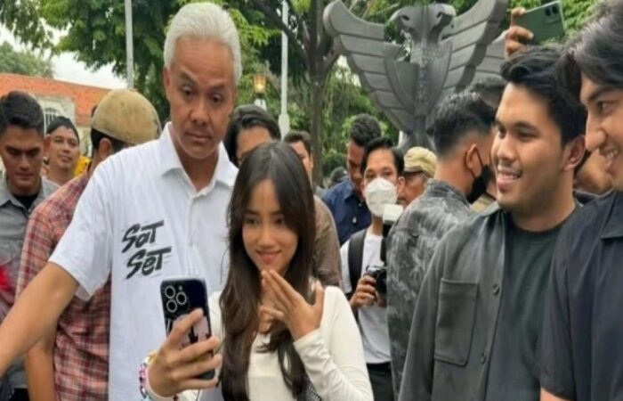 Dekat Thariq Halilintar, Fuji Gombalin Ganjar Pranowo di Semarang