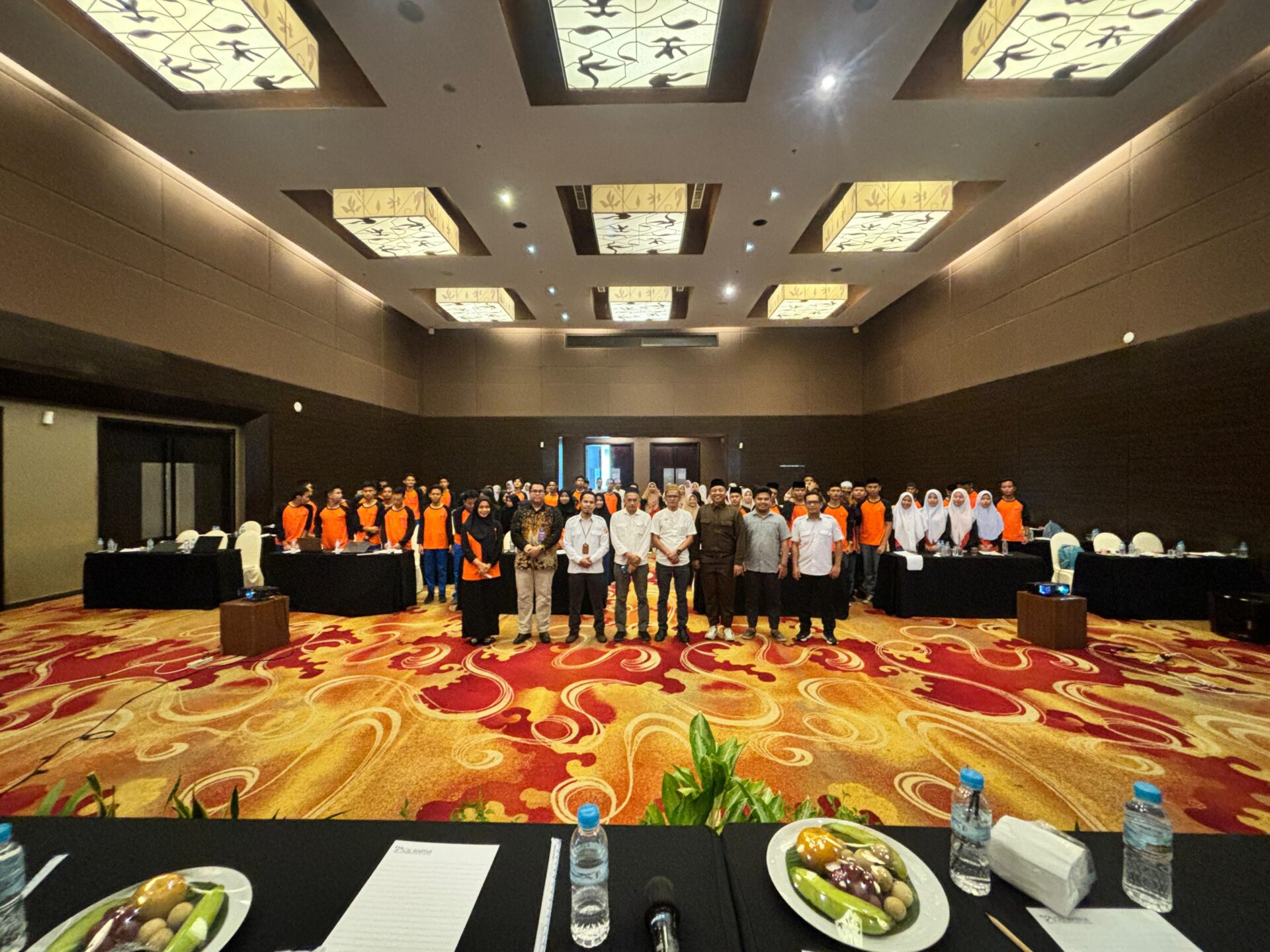 Ajak Pemilih Pemula Awasi Pemilu, Bawaslu Bateng Gandeng Dosen UBB dan PWI Bangka Selatan