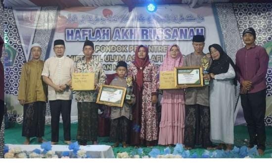 Algafry Hadiri Haflah Akhirussanah Ponpes Miftahul Ulum Assalafi