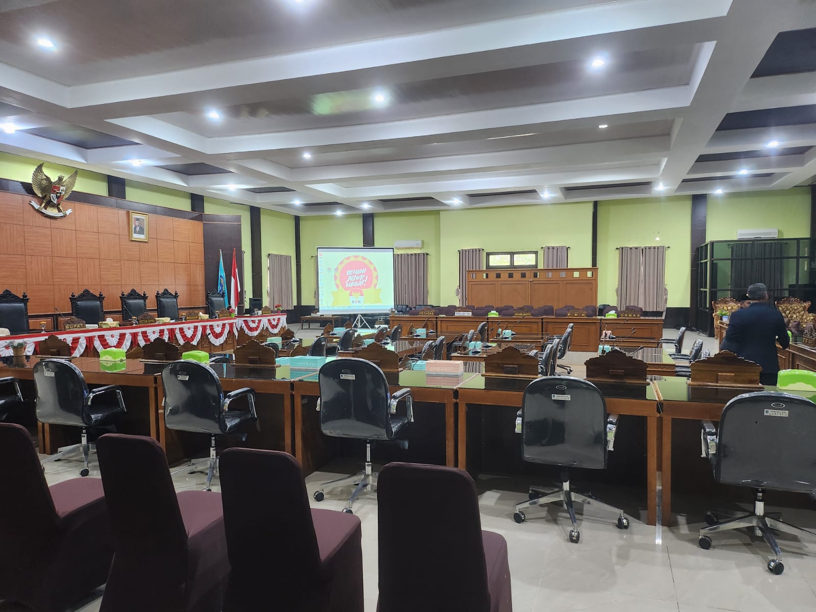 Meskipun Puasa, Budaya Telat DPRD Bangka Tengah Tetap Berjalan