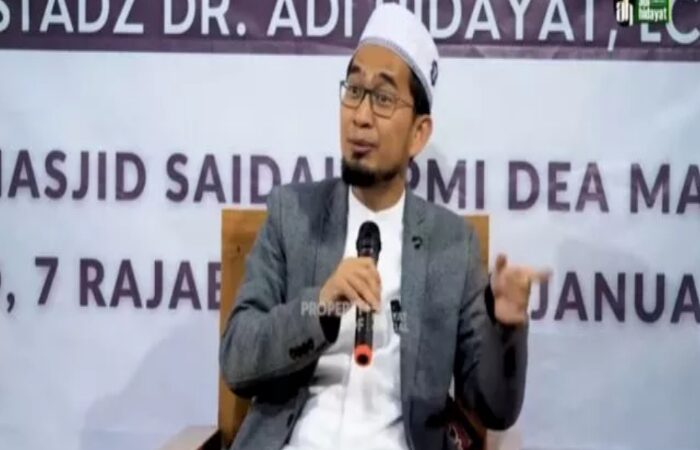 Pendakwah Ustadz Adi Hidayat Bocorkan 3 Amalan Utama Jelang Bulan Ramadhan