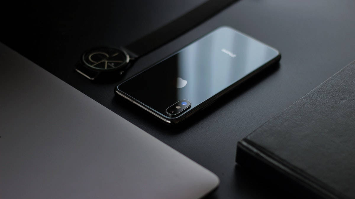 Ketahui 3 Penyebab iPhone Restart Sendiri dan Cara Memperbaikinya