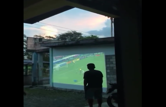 Viral Warga Manokwari Papua Barat Rela Gadang Hingga Pagi Demi Timnas Indonesia