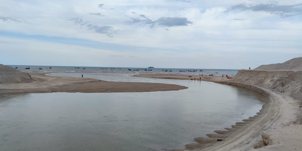 Pendalaman Alur Muara Air Kantung dan Konspirasi Pilkada Bangka