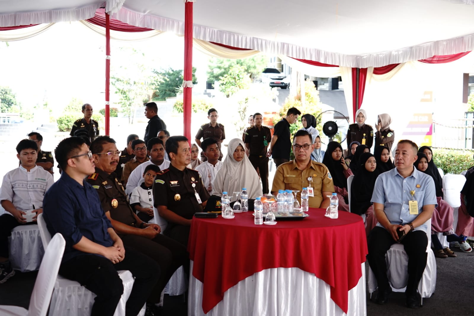 21 Anak Yatim dan Dhuafa Dapat KIA