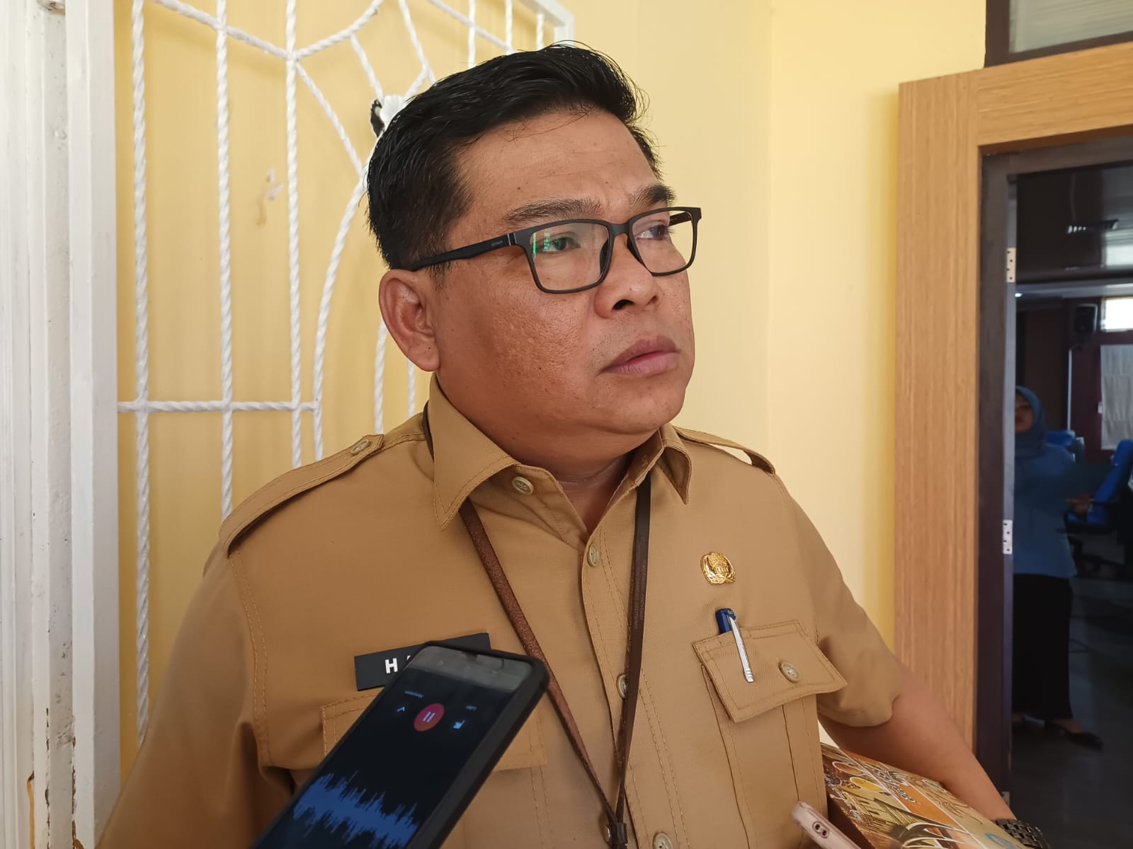 Haris Berkilah Jabatannya Diganti