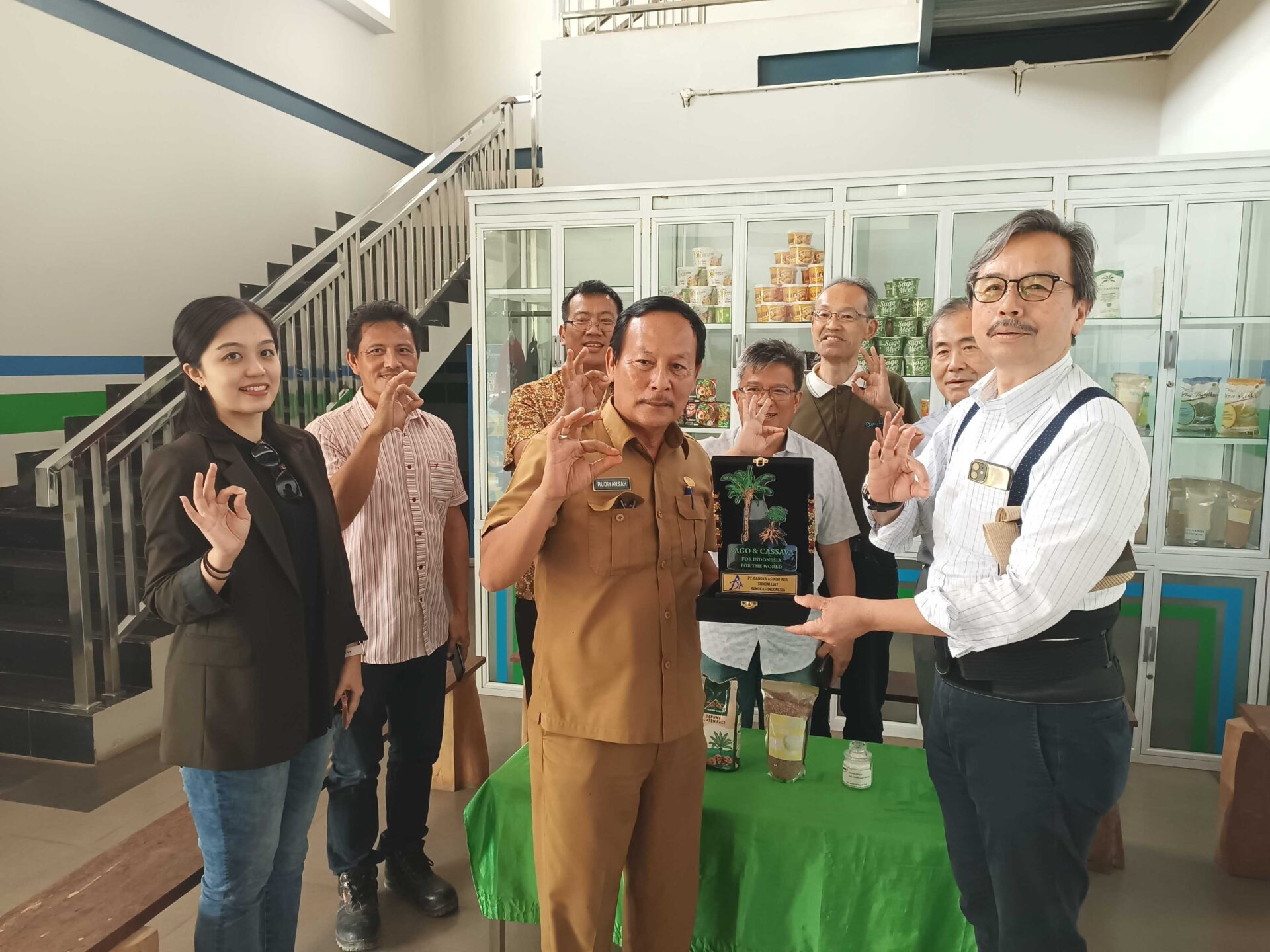 Kunjungi PT BAA, Profesor Jepang Bantu Kembangkan Sagu di Bangka