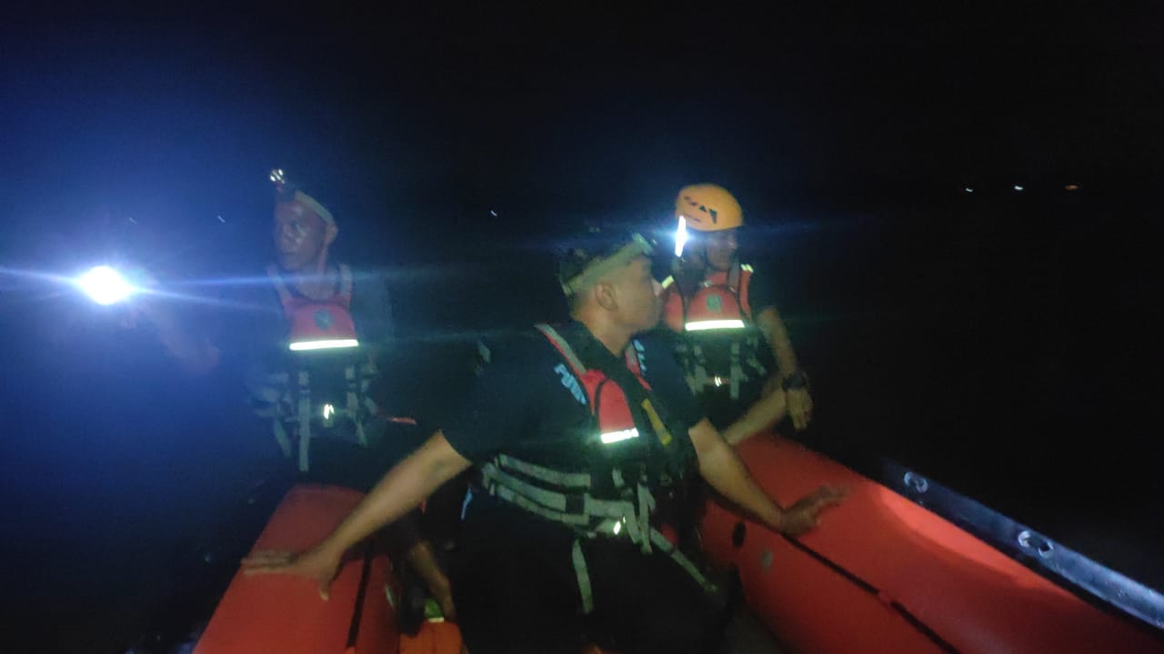 Sempat Titipkan Sepeda di Rumah Warga, Aan Hilang di Pantai Sampur