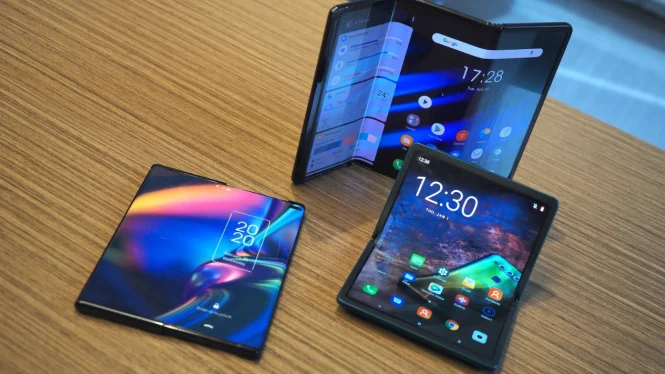 Review TCL Layar Lipat Tiga akan Segera Hadir dengan Layar 7,85 Inci