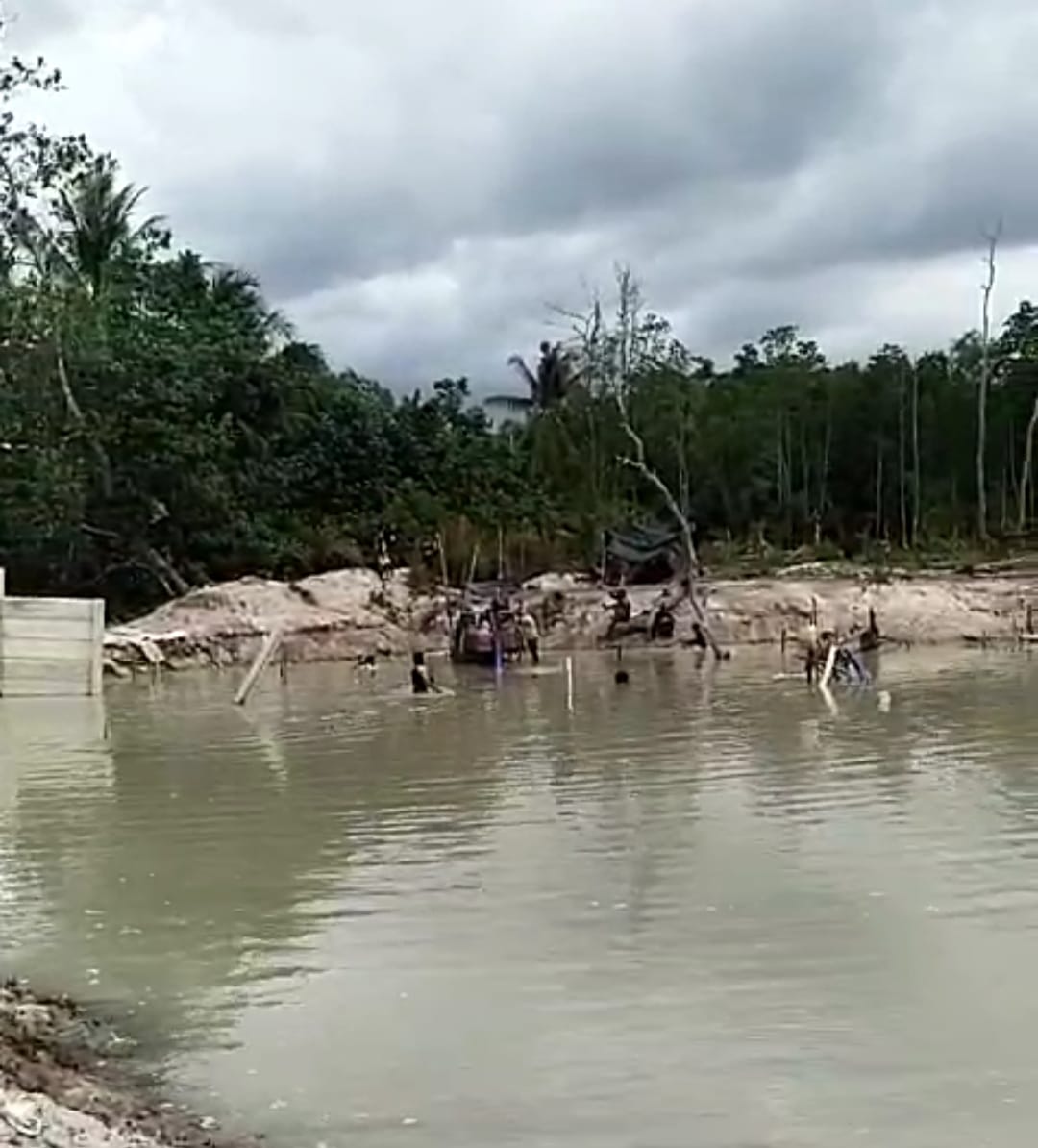 Disinyalir Razia TI Belakang SD Kampung Pasir Tebang Pilih