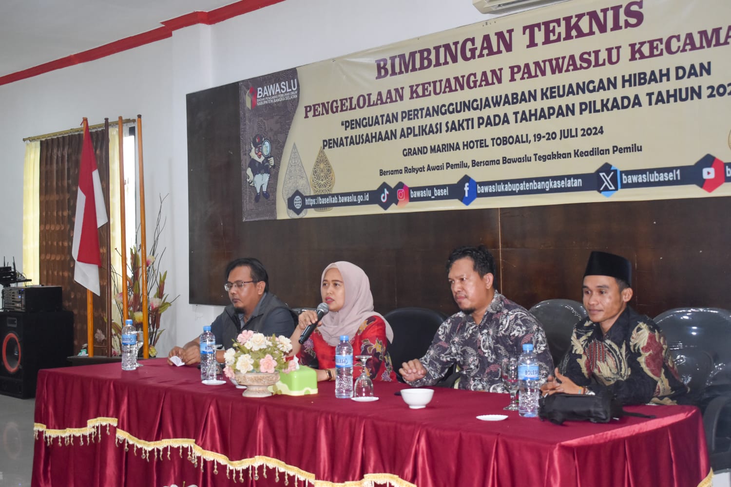 Bawaslu Bangka Selatan Ajari Panwascam Kelola Keuangan