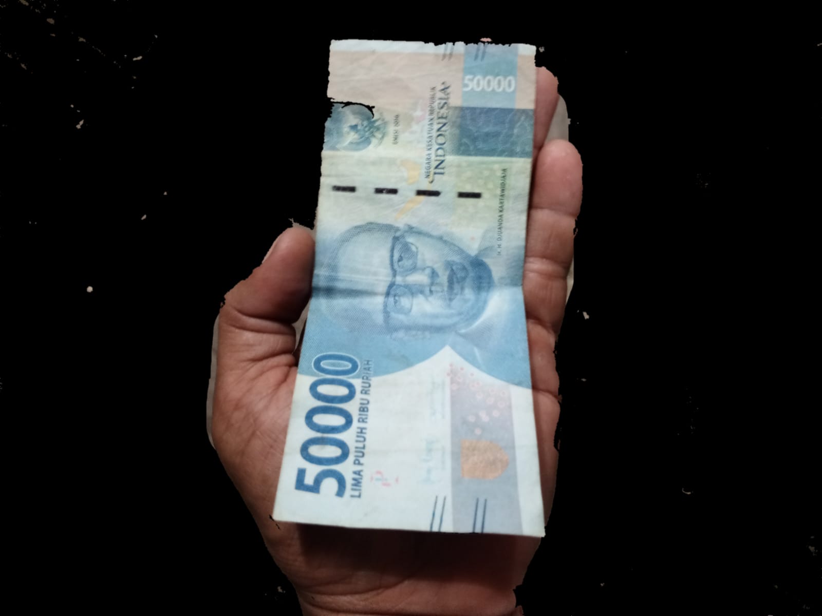 Walau Bapak tidak Punya Penghasilan Tetap dan Jadi Pengemis, Kamu Harus Tetap Sekolah Nak !