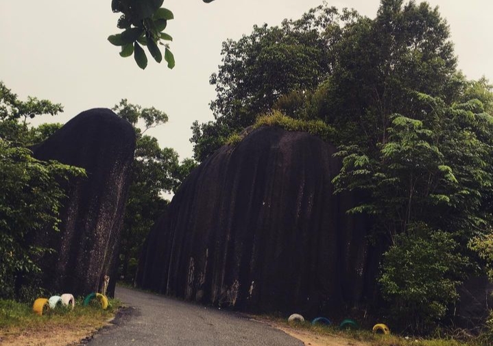 Menikmati Keunikan Gerbang Romodong di Bangka Belitung