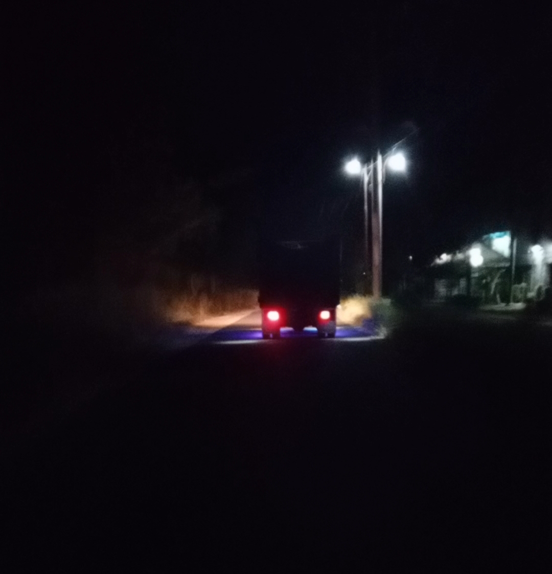 Mobil Truk Diduga Bermuatan Timah dari Desa Bakit, Masuk Salah Satu Smelter di Jelitik