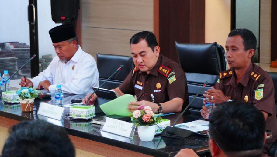Kejari Bangka Tengah Ambil Alih Kasus Penyelewengan Dana Sewa Tower di Bukit Mangkol