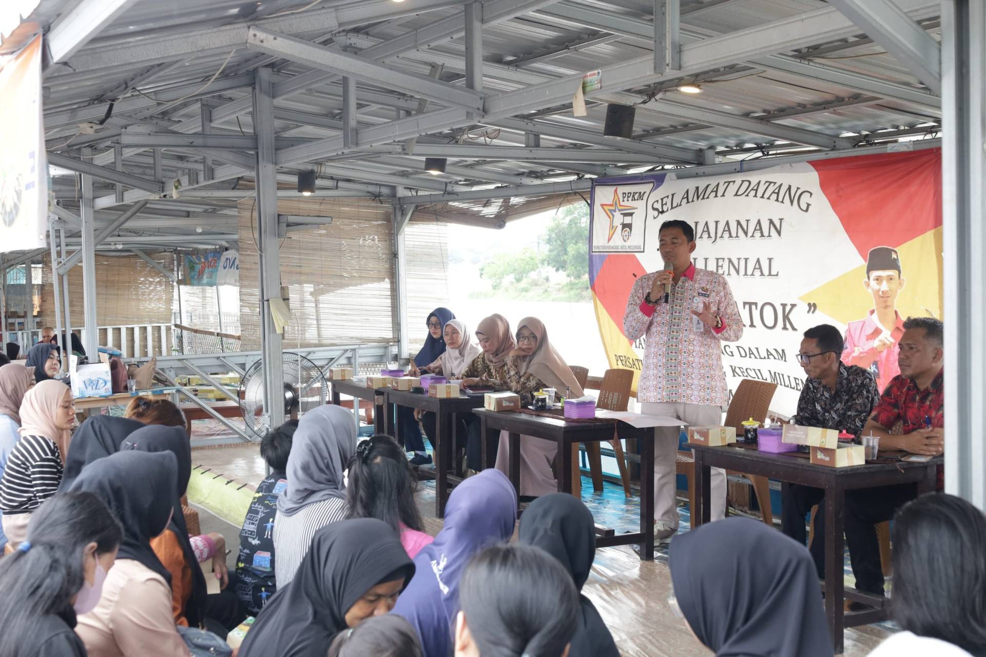 Budi Tegaskan Kios di Telok Atok Jangan Dipindah Tangankan