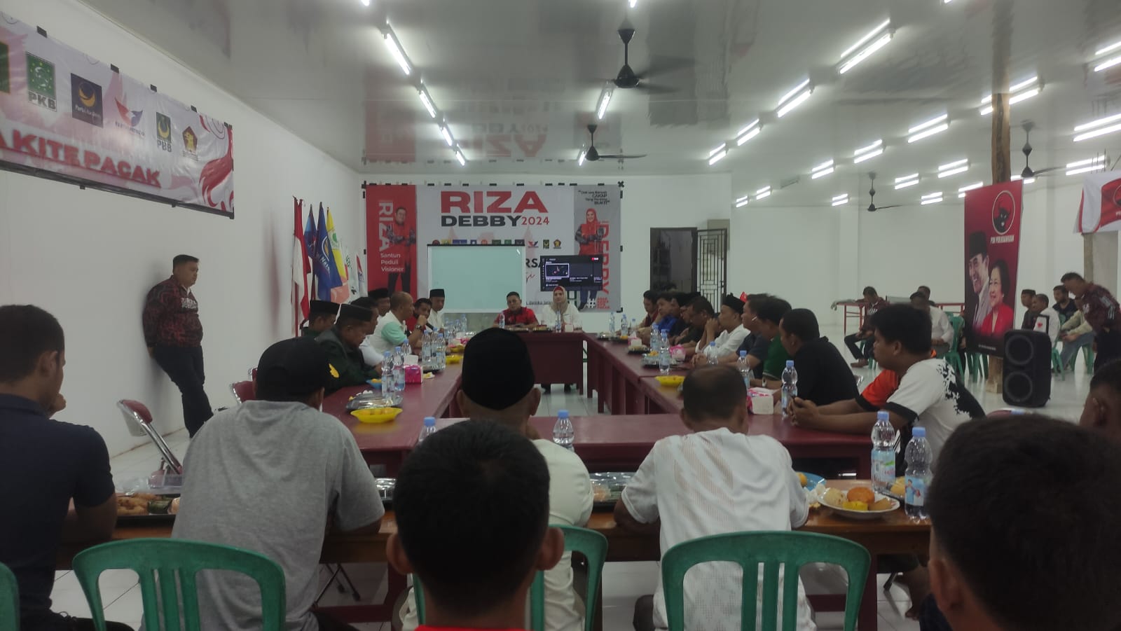 Bahas Kotak Kosong, 11 Partai Koalisi Riza-Debby Gelar Pertemuan