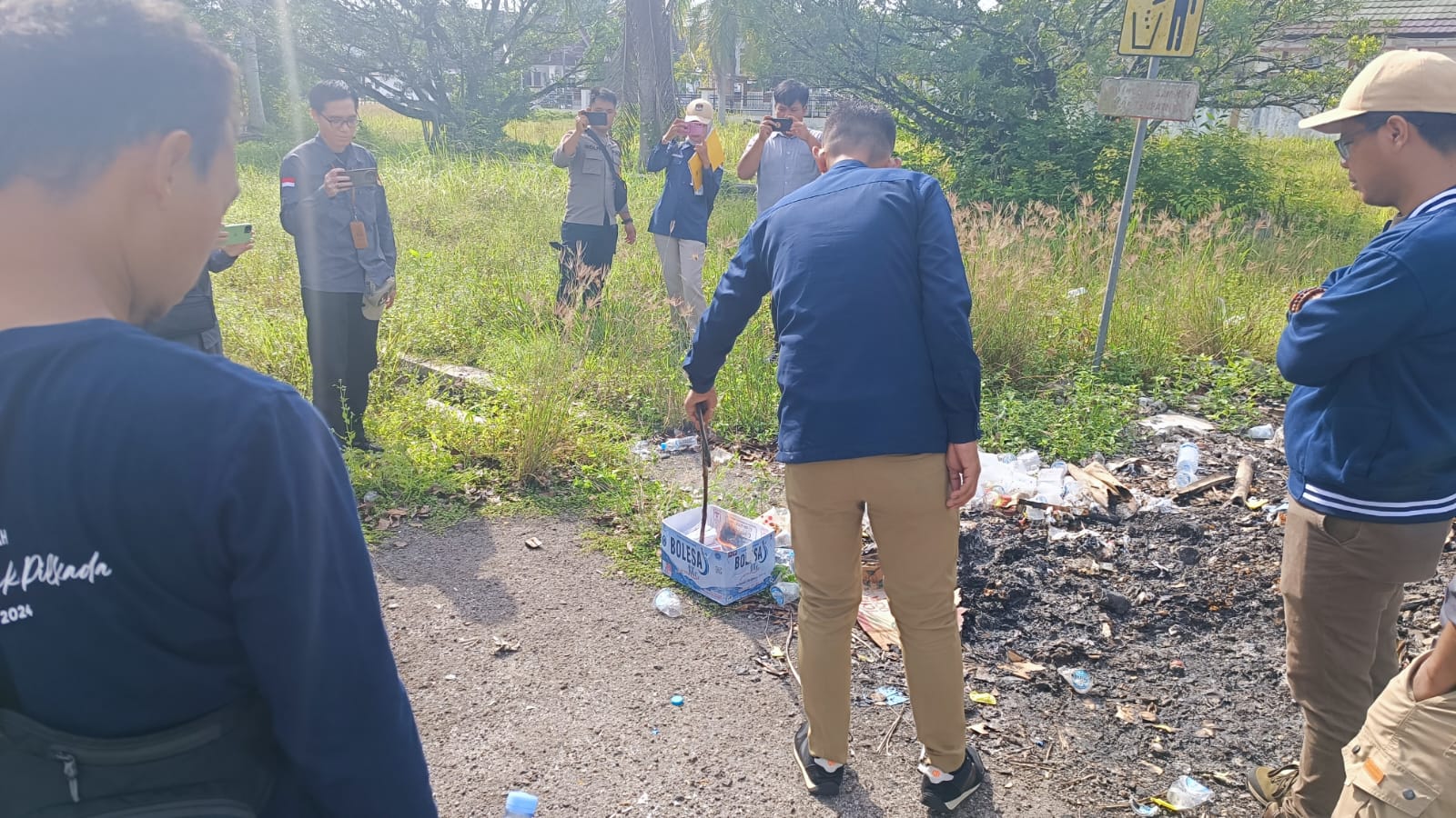 389 Surat Suara Dibakar KPU Bangka Tengah