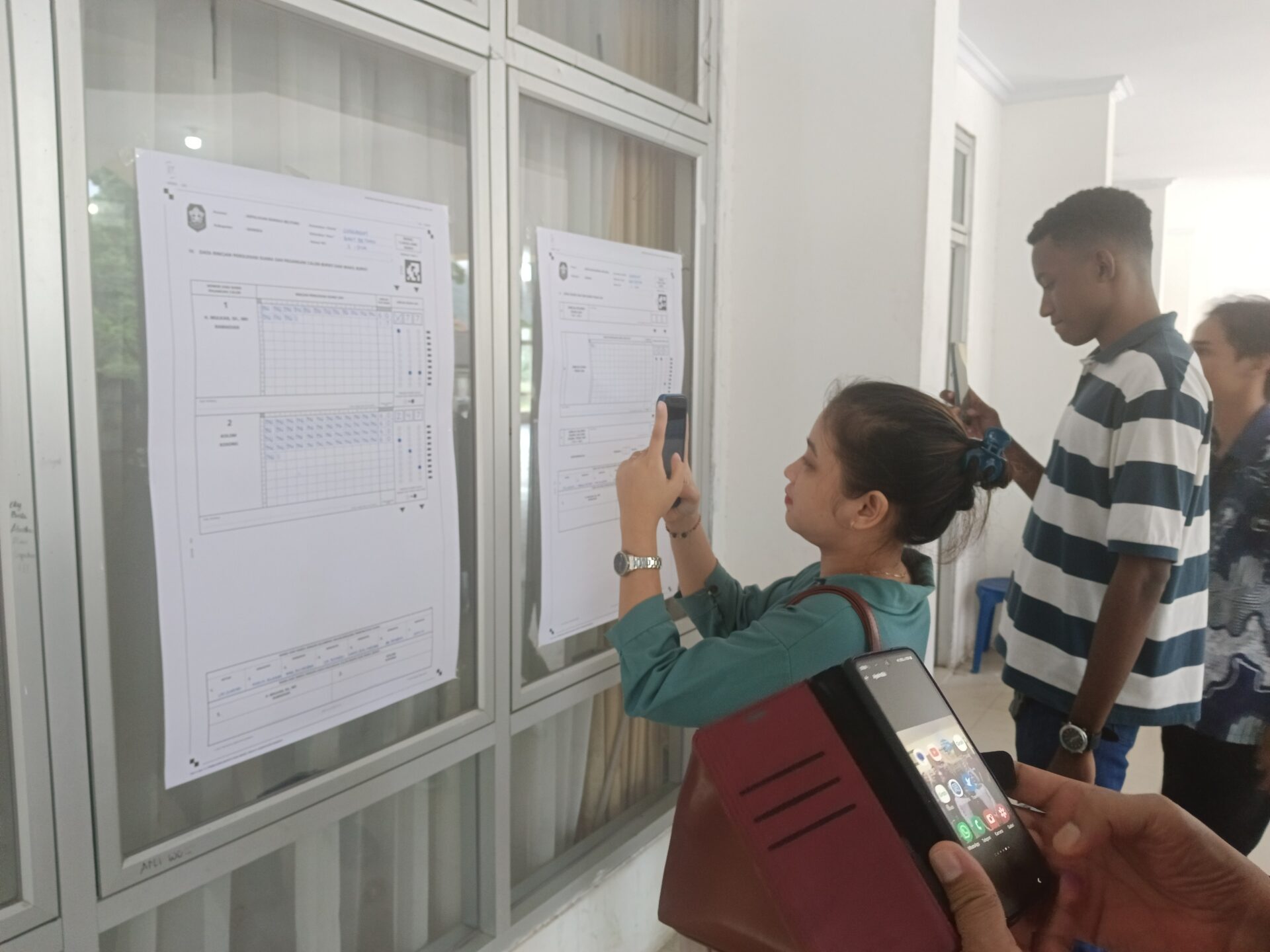 Kolom Kosong Menang di TPS 002 Bukit Betung