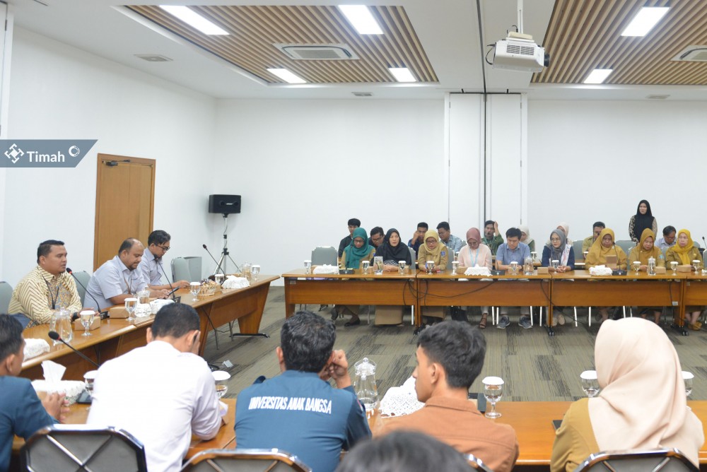 Sebarluaskan Emiten TINS, BEI Kunjungi PT Timah