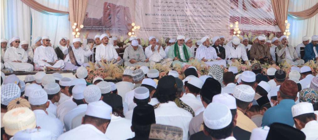 Hadiri Haul Al Habib Abdurrahman bin Abdullah Bilfaqih, Algafry: Semoga Lahir Generasi yang Agamais