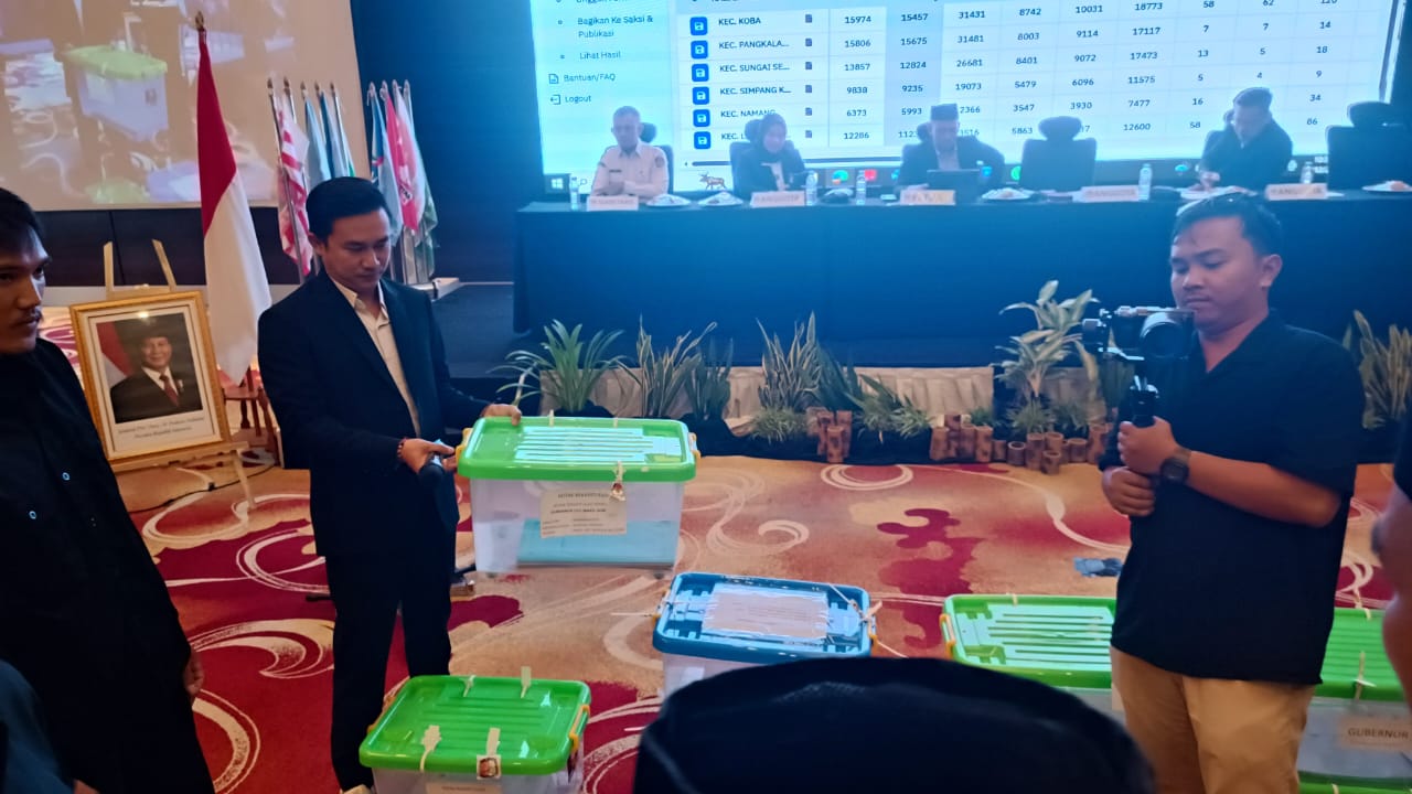 KPU Bangka Tengah Masih Temukan Saksi Tak Tanda Tangan hingga Salah Input