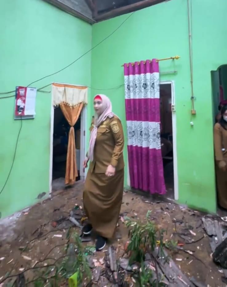 Angin Kencang Rusak Rumah Warga, Debby Minta Semua Pihak Proaktif Bantu Korban