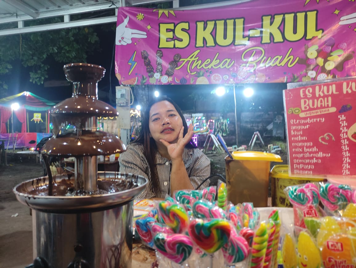 Jual Es Kul-Kul di South Street Festival 2024, Cik Rona Untung Jutaan