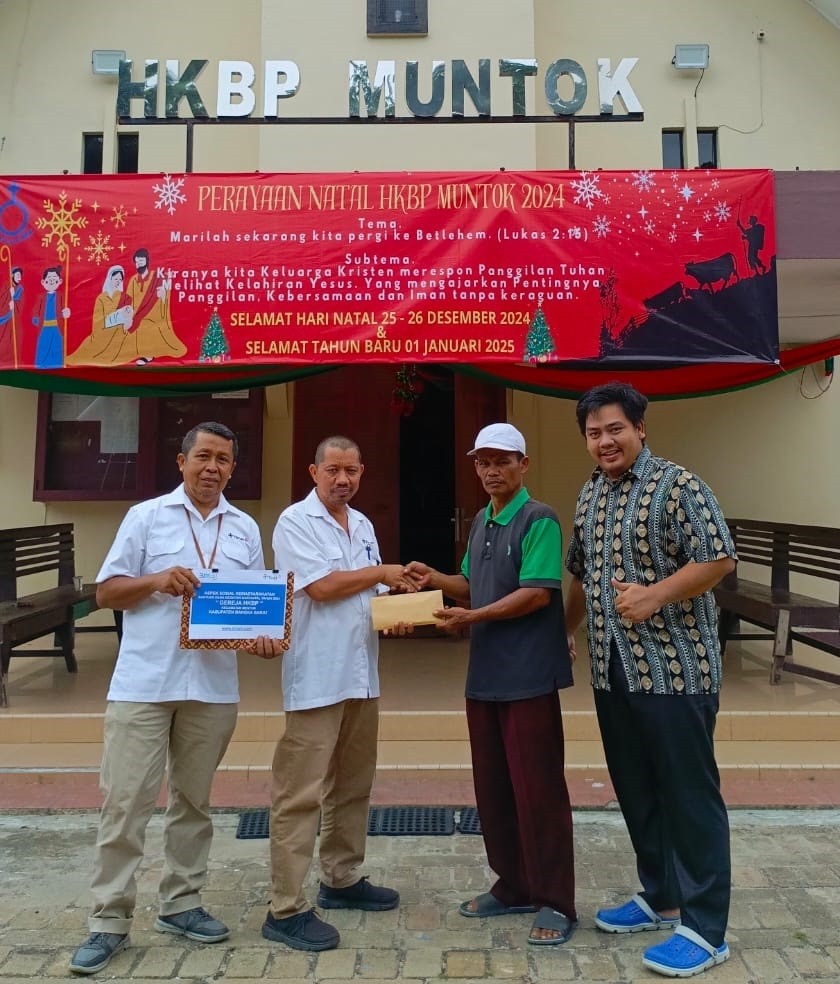Jelang Natal, Dua Gereja di Bangka Barat dapat Bantuan PT Timah