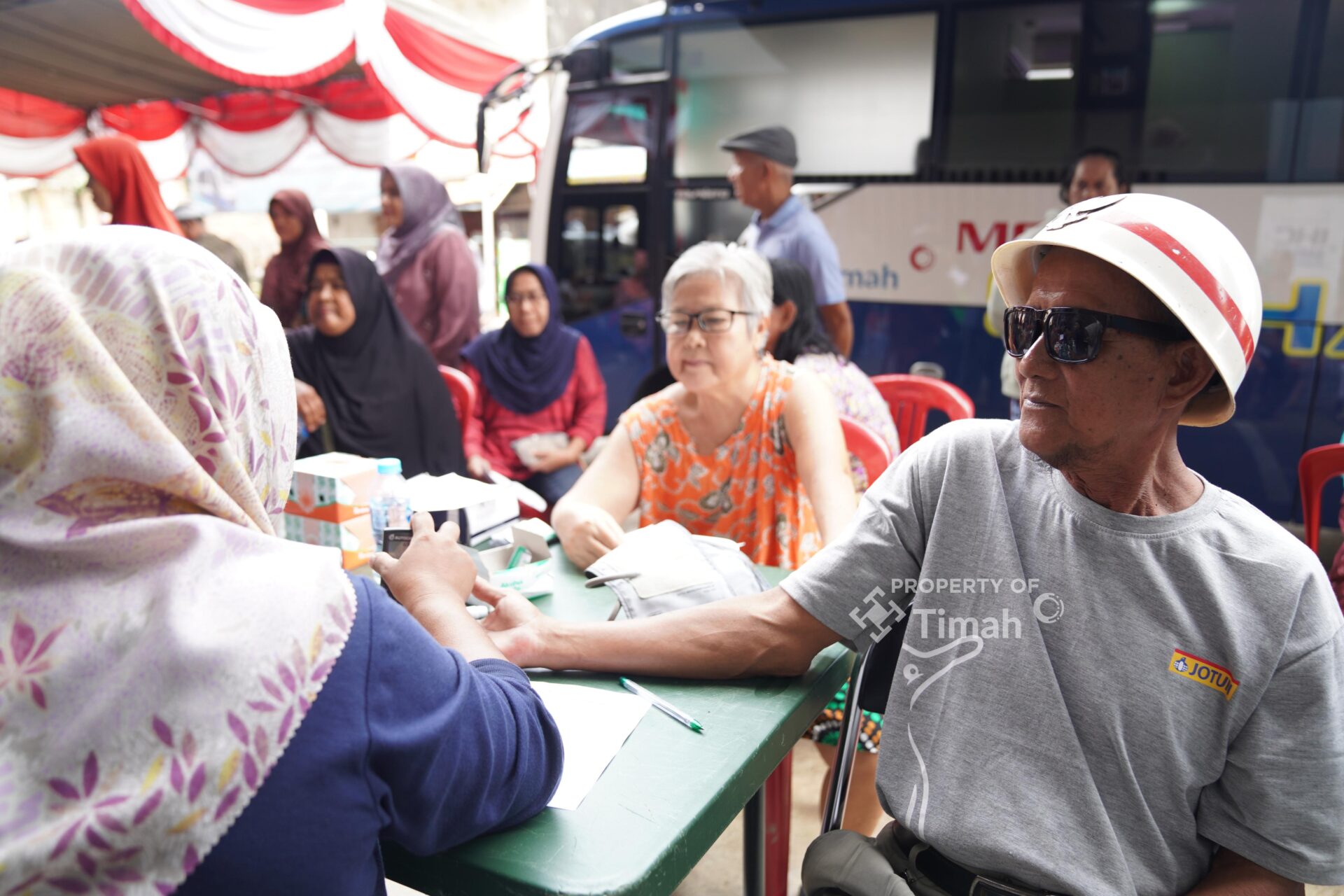 Hadir di Pasar Toboali, 125 Warga Manfaatkan Mobil Sehat PT Timah