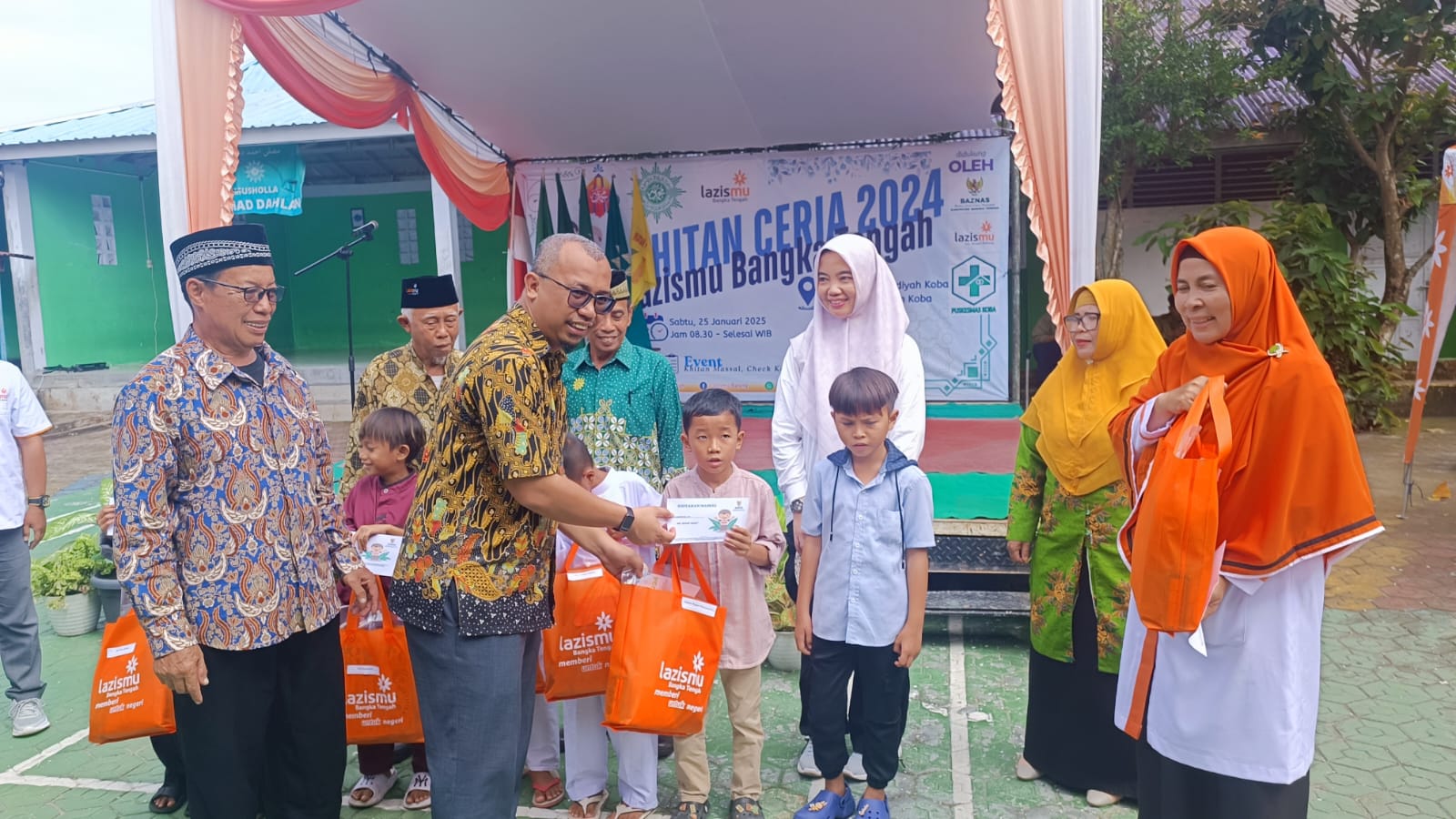 Baznas Bangka Tengah Khitan 50 Anak