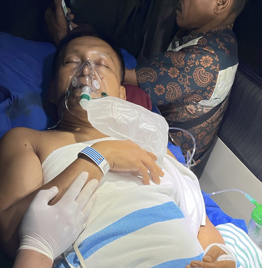 Tiba-tiba Badannya Tak Bisa Digerakkan, Herman Suhadi Dilarikan ke Rumah Sakit