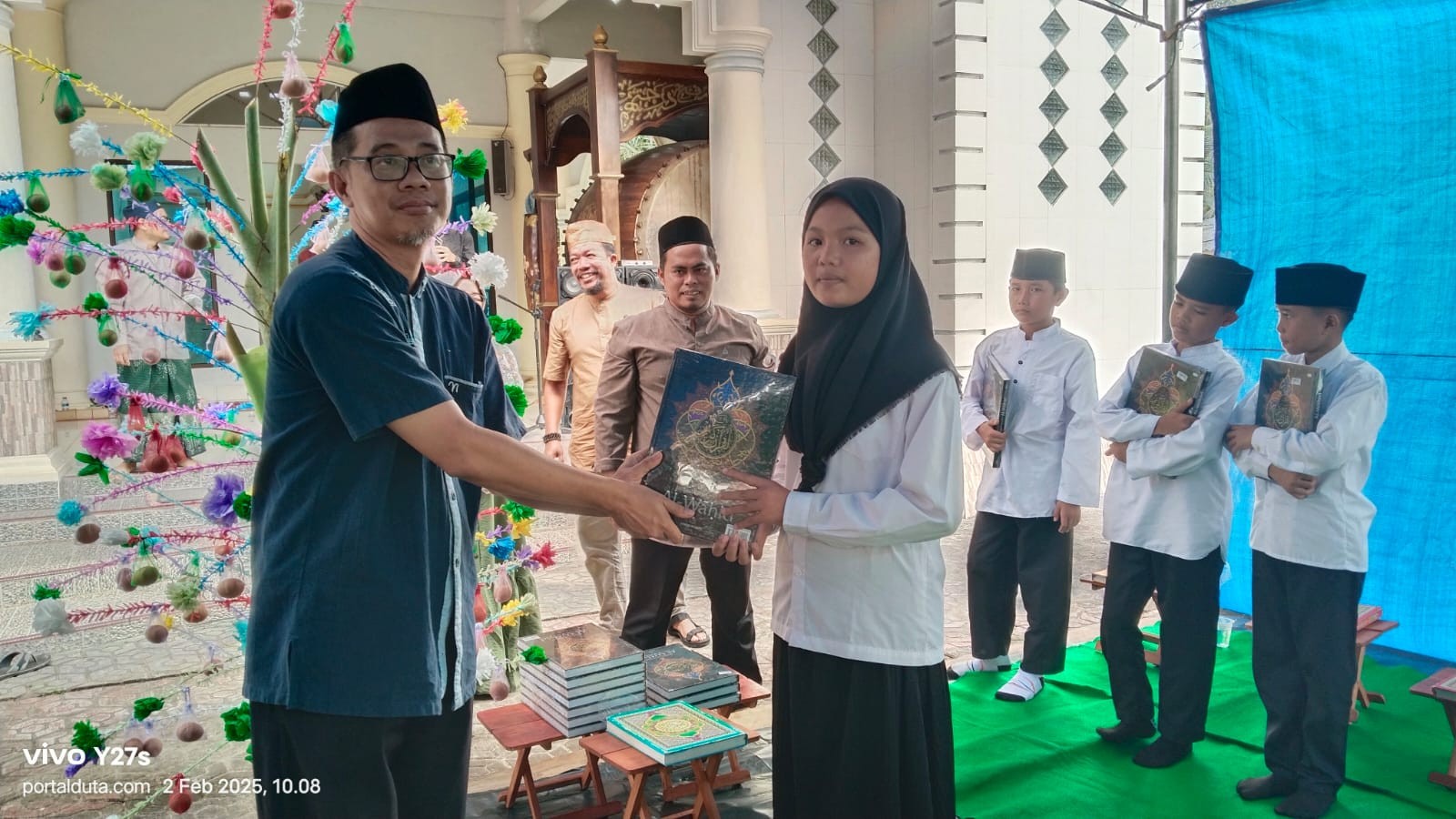 PT Timah Ikut Andil Pesta Adat Ruwah dan Khataman Quran di Desa Pusuk