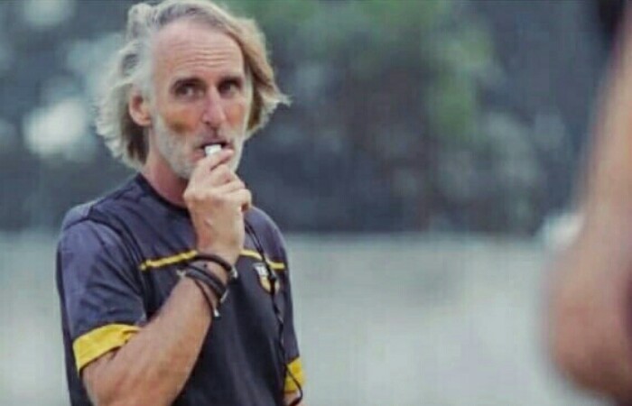Tumbangkan Semen Padang 6-0, Pelatih Dewa United Jan Olde Curhat Ini