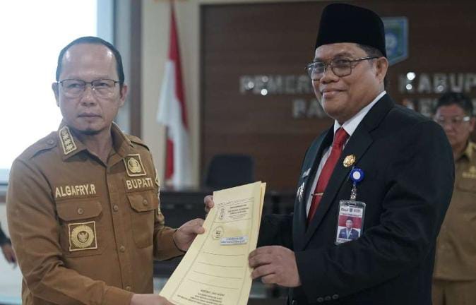 Dilantik Sebagai Pj Sekda Bangka Tengah, Syarifullah Nizam Ingin Tingkatkan Belanja UMKM