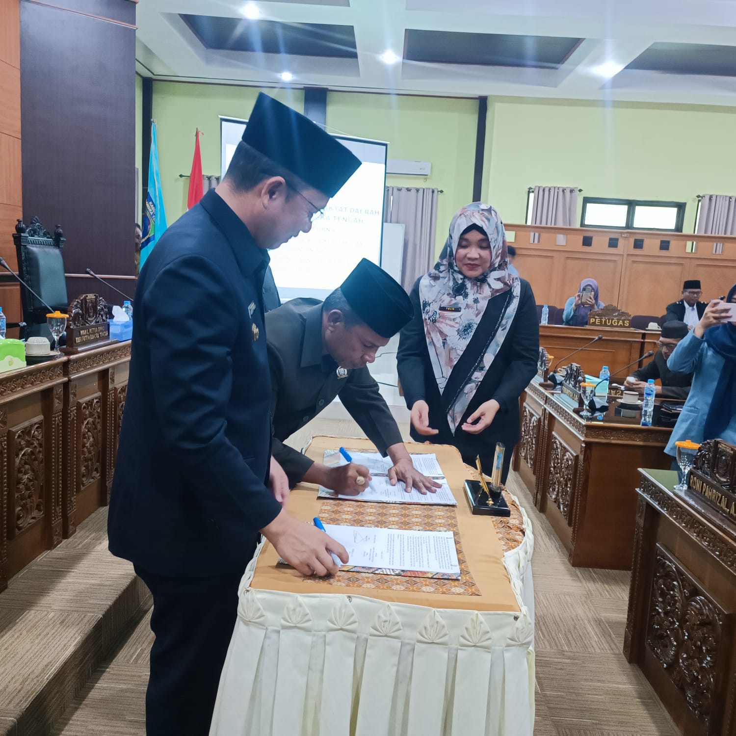 DPRD Bateng Gelar Paripurna Penandatanganan Nota Kesepakatan RPJMD 2025-2029
